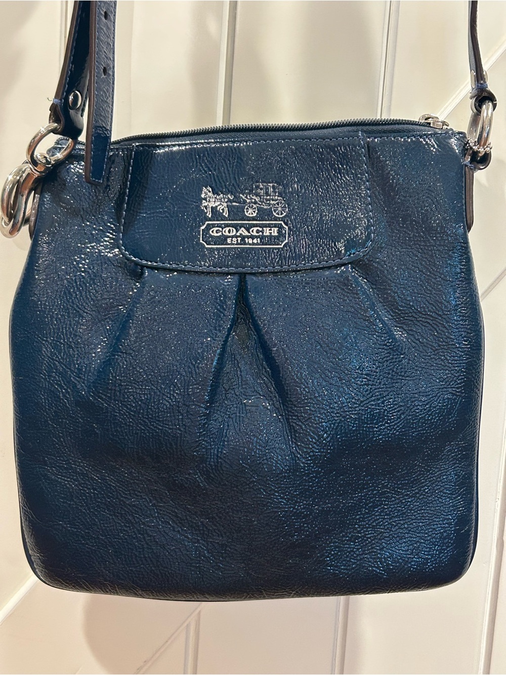Vintage Coach Penelope Navy Patent Leather Crossbody Bag Purse 13159 Y2K